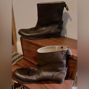 Women’s Frye, brown leather ankle boot.
